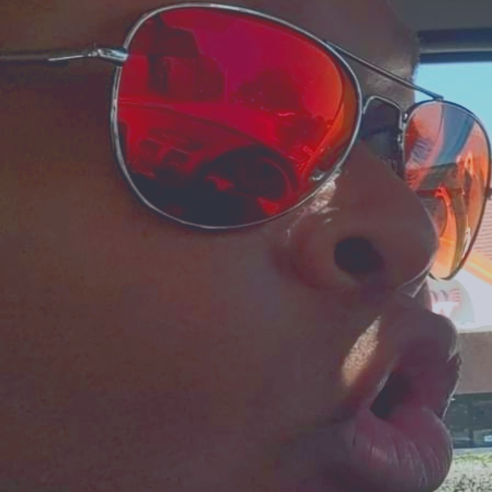 Meet your Posher, Smitty j